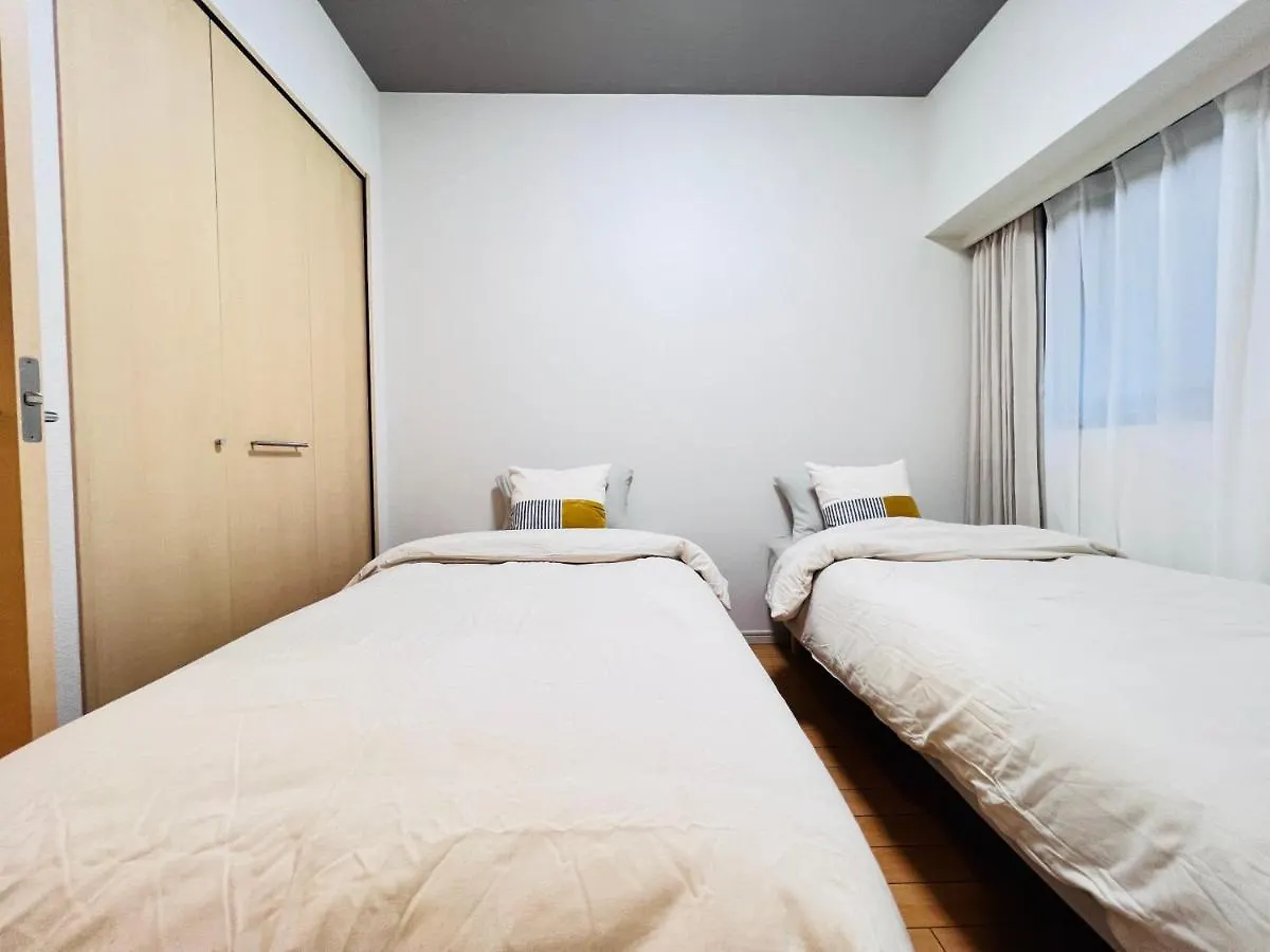 Jun Kbk- 606 Apartment Tokyo Japan